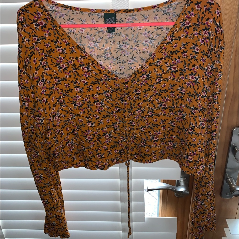 Yellow/ gold long sleeve crop top